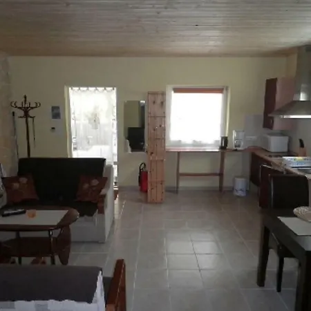 公寓 Beata Wisełka